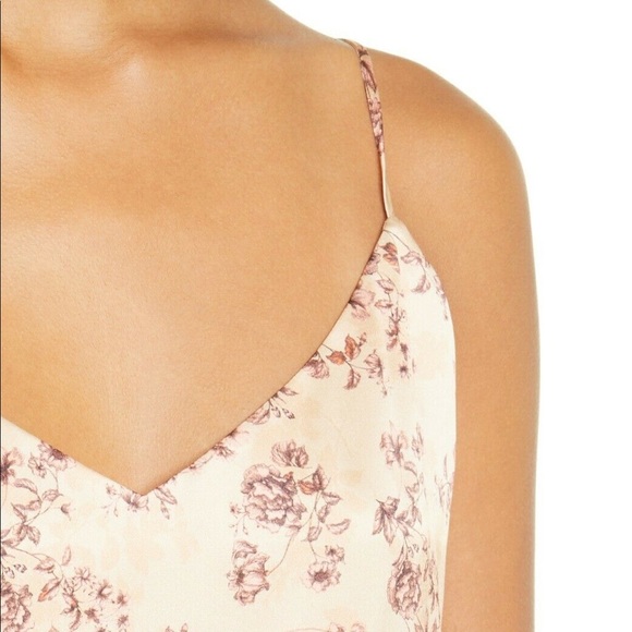 L’AGENCE Camisole$350 to $50 check details - Picture 4 of 17
